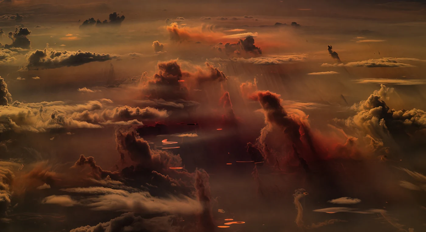 Man schwebt in einer gewaltigen, bernsteinfarbenen Tiefe aus Dunst und Wolken, in der dichte Sepia- und Bronze-Schichten die Sicht auf wenige Kilometer begrenzen und rötlich-orange Lichtstrahlen diffus aus unsichtbaren oberen Wolkendecks herabsickern. Überall ziehen riesige Aerosolwände, zerfaserte Nebelbänke und dunkle Dampfschächte vorbei, die in noch tiefere, fast schwarze Druckschichten abfallen und die ungeheure vertikale Ausdehnung dieser wasserstoffreichen Atmosphäre erahnen lassen. Methan, Kohlendioxid und photochemischer Dunst färben das Licht des roten Zwergsterns in warme Rost-, Umbra- und Kupfertöne, während die starke Streuung jede Kontur weichzeichnet und harte Schatten verschwinden lässt. Es gibt keinen Horizont, keinen Fels und keine sichtbare Oberfläche – nur feuchte, optisch schwere Wolkenlandschaften, in denen kondensierte Schleier und glatte Tröpfchenflächen matt aufglimmen und die Fremdartigkeit einer möglichen Hycean-Welt unmittelbar spürbar machen.