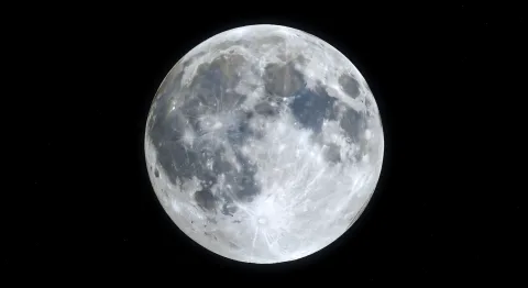 Dione