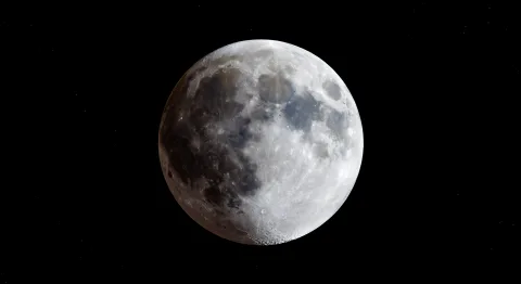 Iapetus